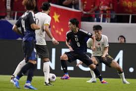 半场-内尔松卢斯抽射破门 青岛西海岸1-0成都.
